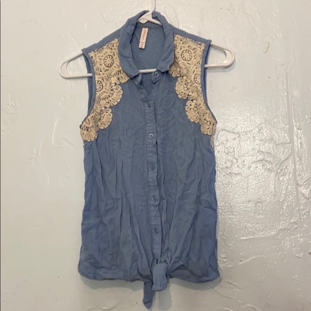 Xhiliration Blue with White Crotchet Top